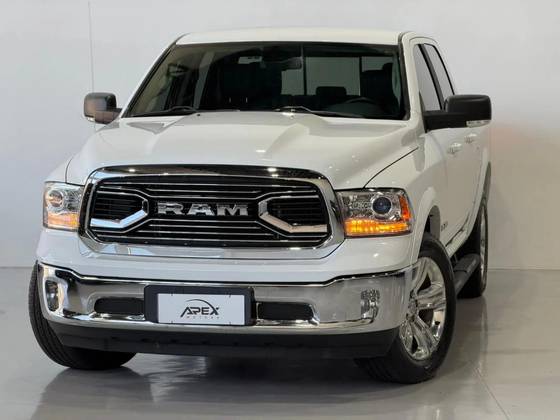 RAM CLASSIC 5.7 V8 GASOLINA LARAMIE CD 4X4 AUTOMÁTICO RAM CLASSIC 5.7 V8 GASOLINA LARAMIE CD 4X4 AUTOMÁTICO
